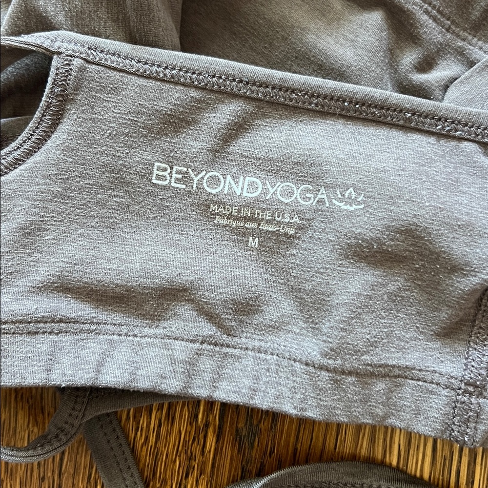 Beyond Yoga spacedye slim racerback bra & cropped tank in Brown - Picture 5 of 5